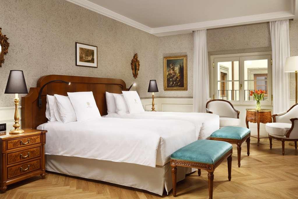 Palazzo Portinari Salviati Residenza D'Epoca Hotel Florença Quarto foto