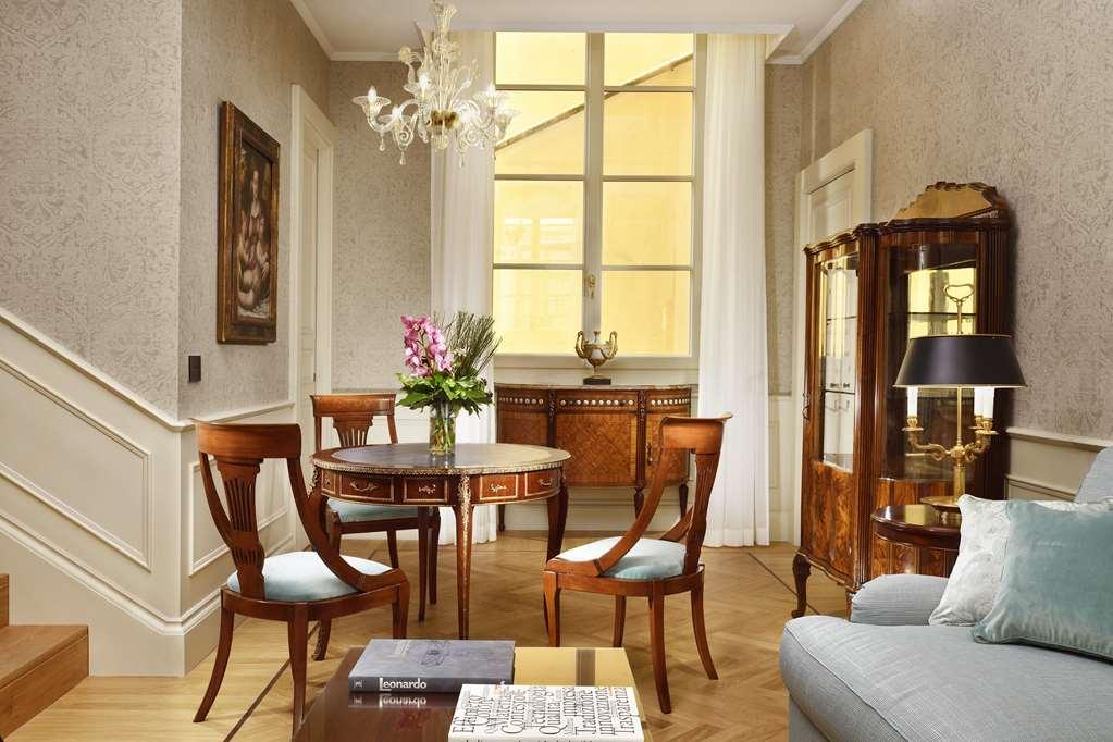 Palazzo Portinari Salviati Residenza D'Epoca Hotel Florença Quarto foto